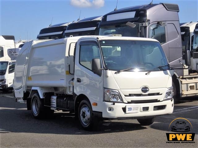 Hino Dutro Garbage Truck 4.0L