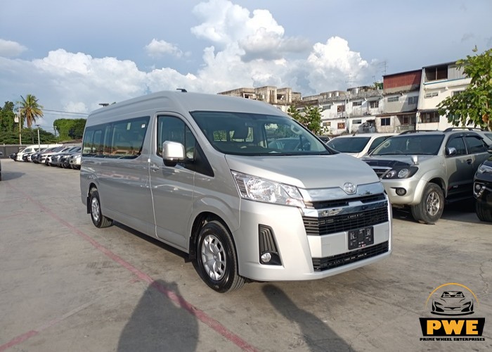 TOYOTA HIACE 2024 AT 2.8L